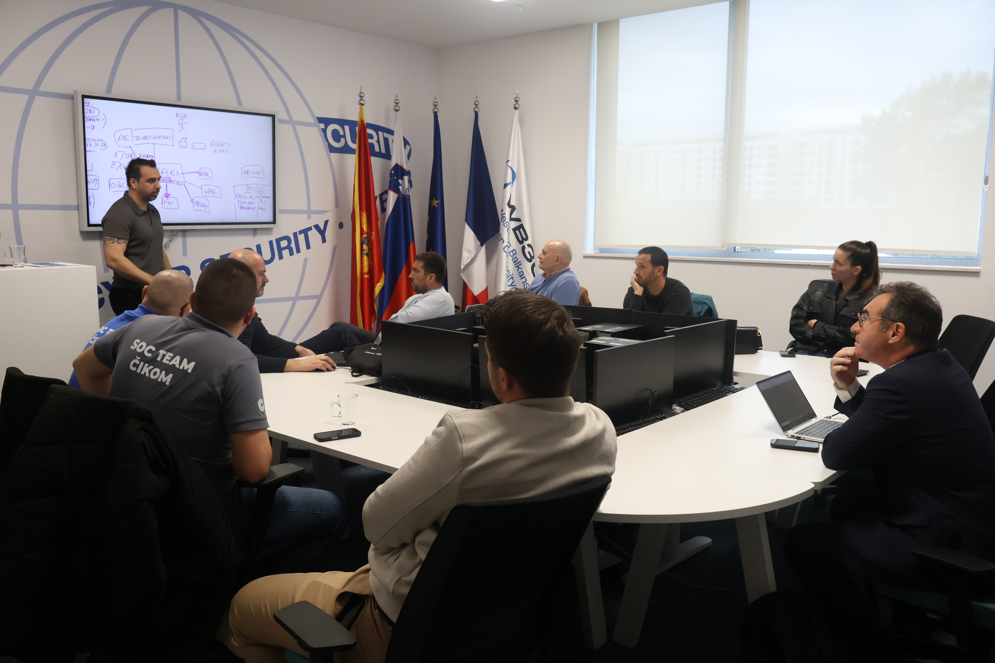 Event photo of AI led investigations with Gatewatcher